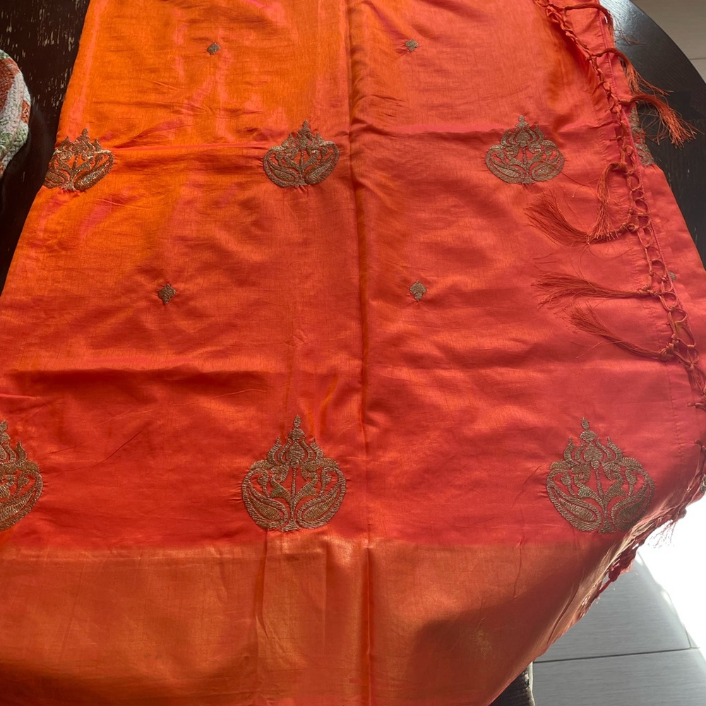 Orange Saree - Picture 3 of 4